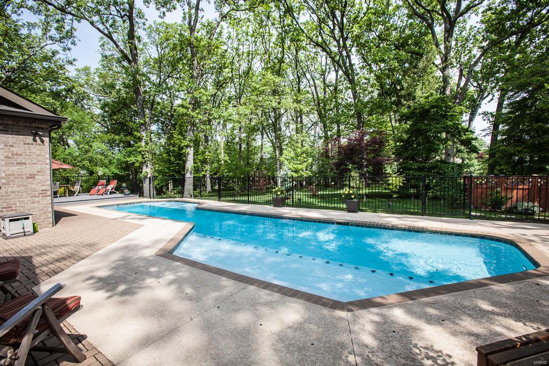 Frontenac Forest - Residential