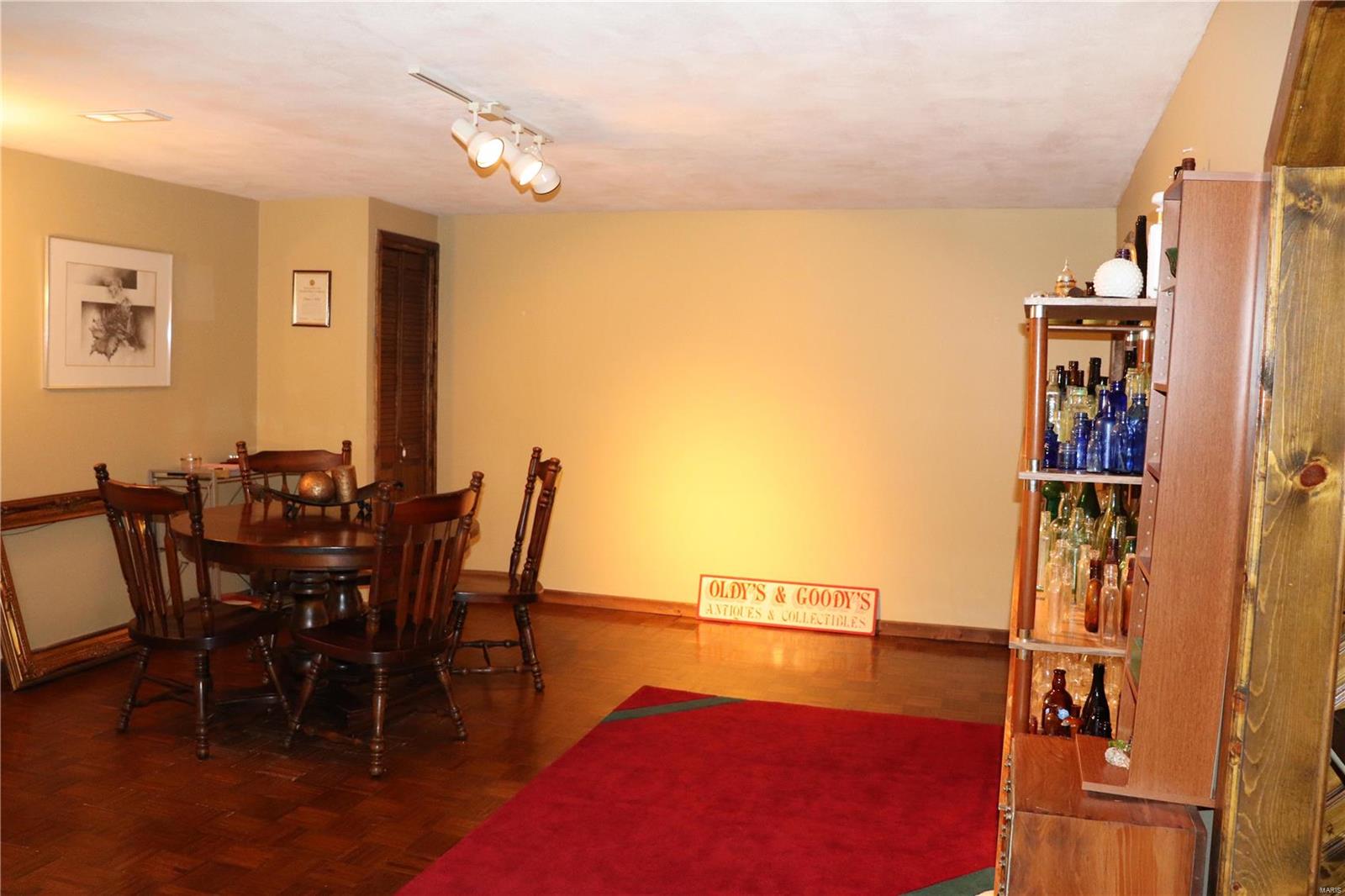 Red Maple Farm - Residential