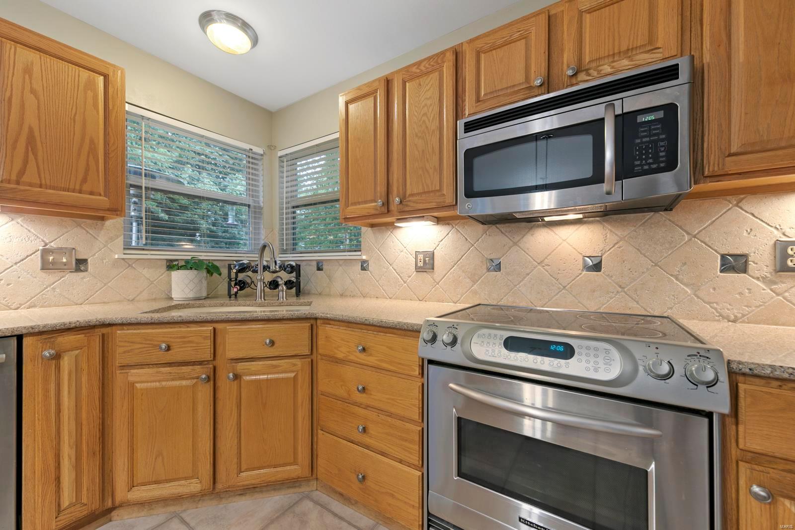 Ridges Of Oakwood Farms Two The - Residential