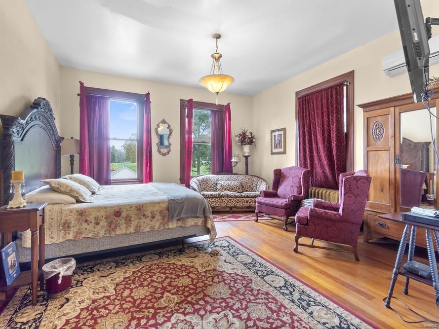 Unknown - Commercial Sale