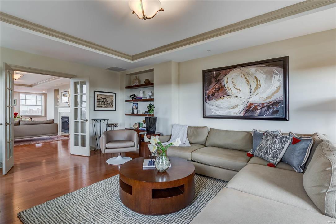 Park Plaza Residential Condo - Residential