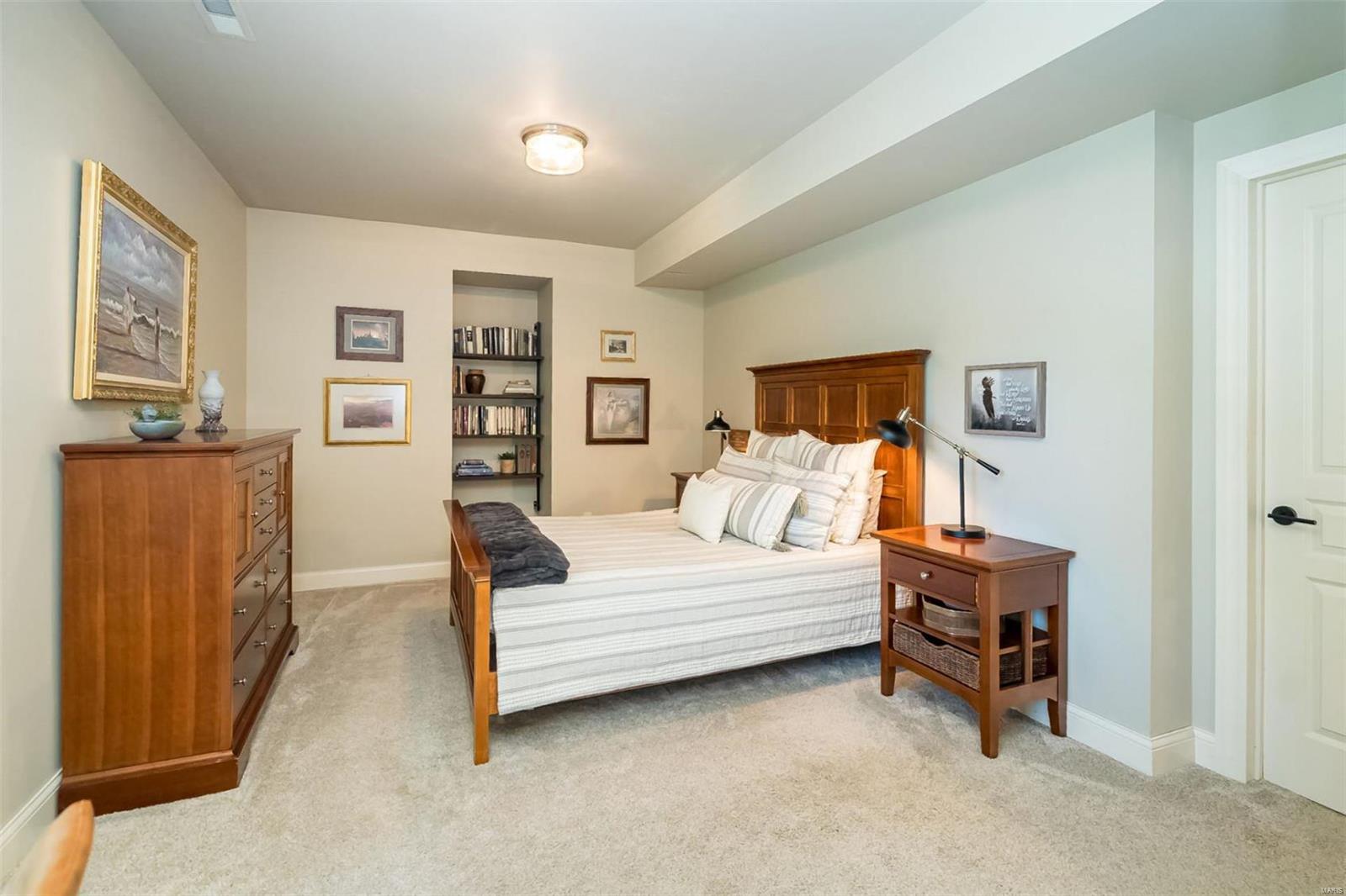 Pine Creek - Residential