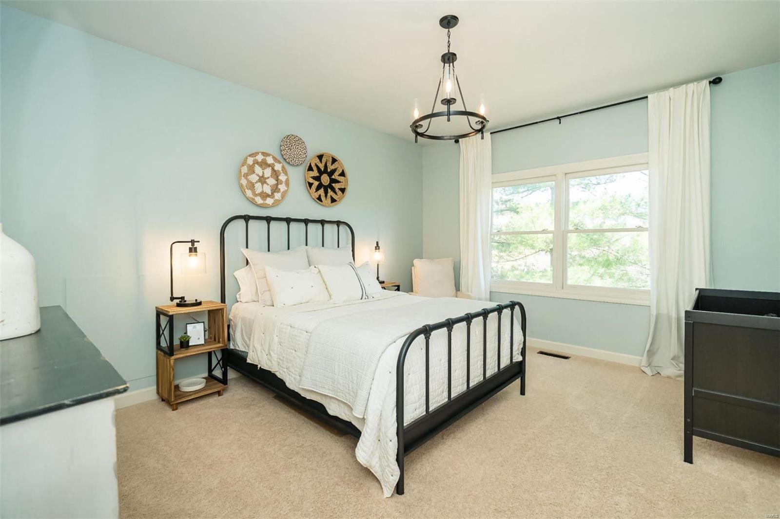 Pine Creek - Residential