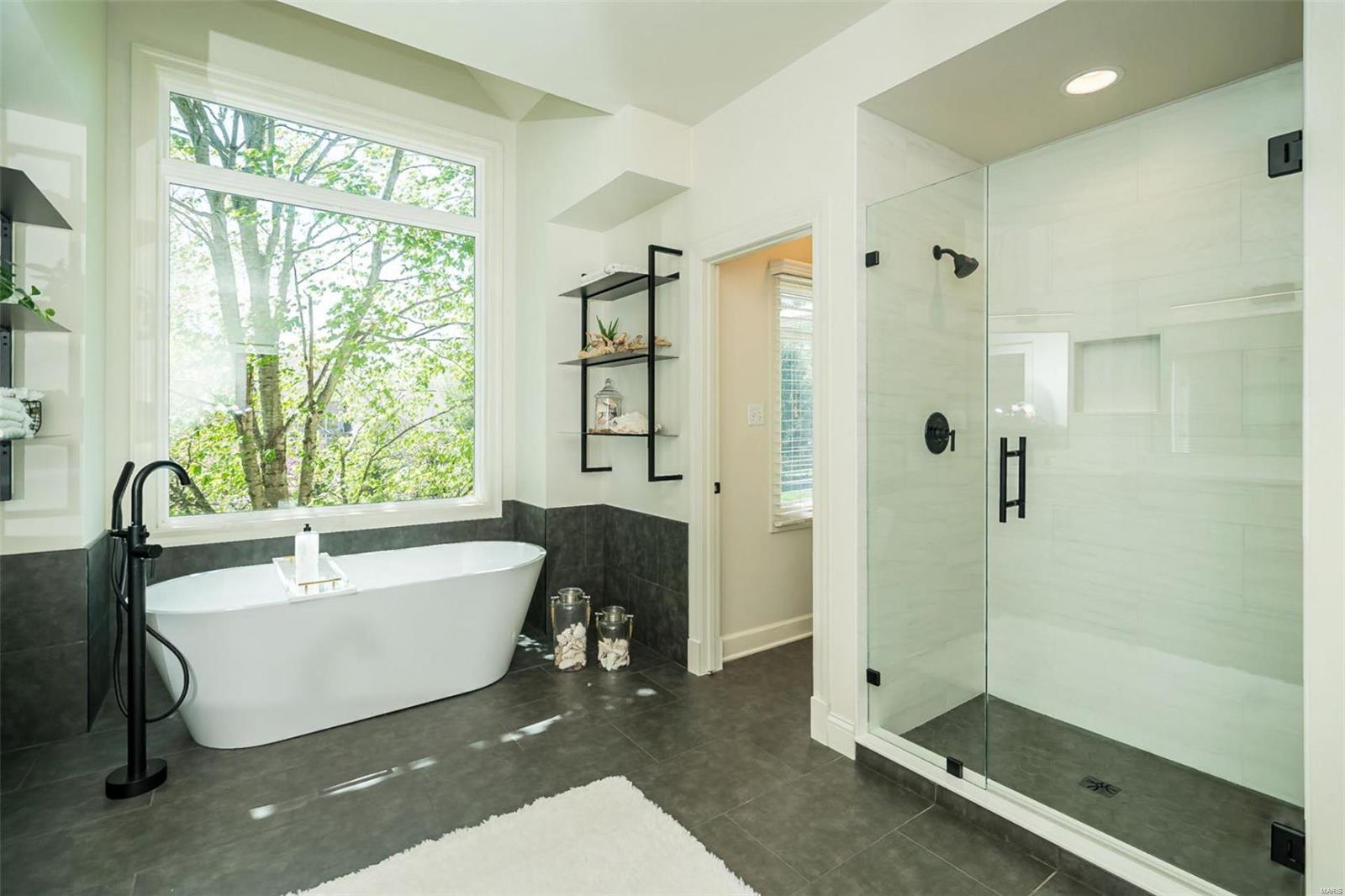 Pine Creek - Residential