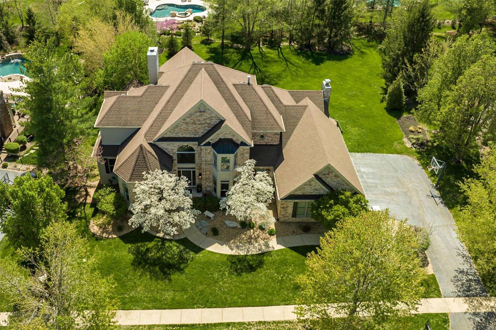 Pine Creek - Residential