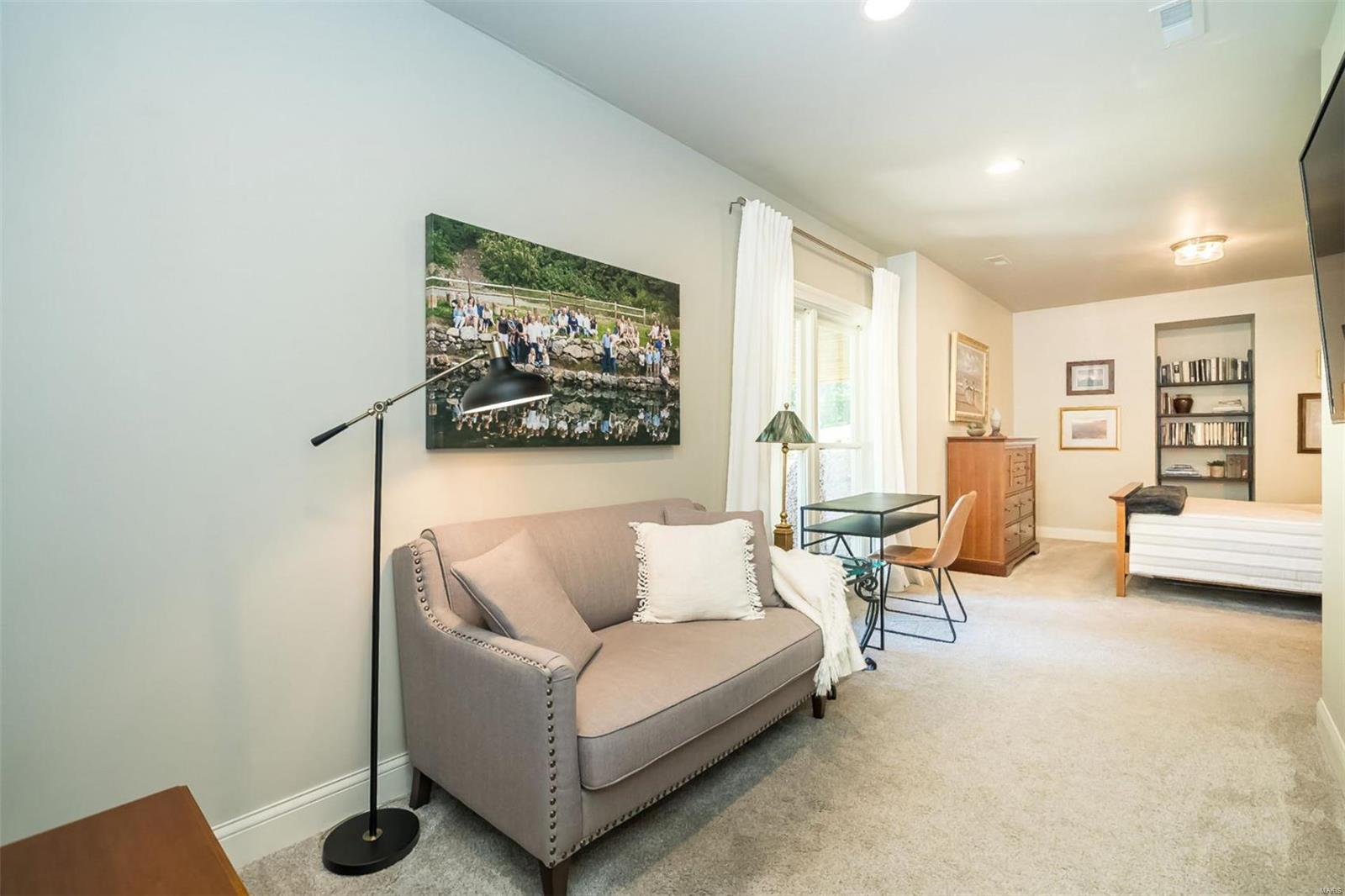 Pine Creek - Residential