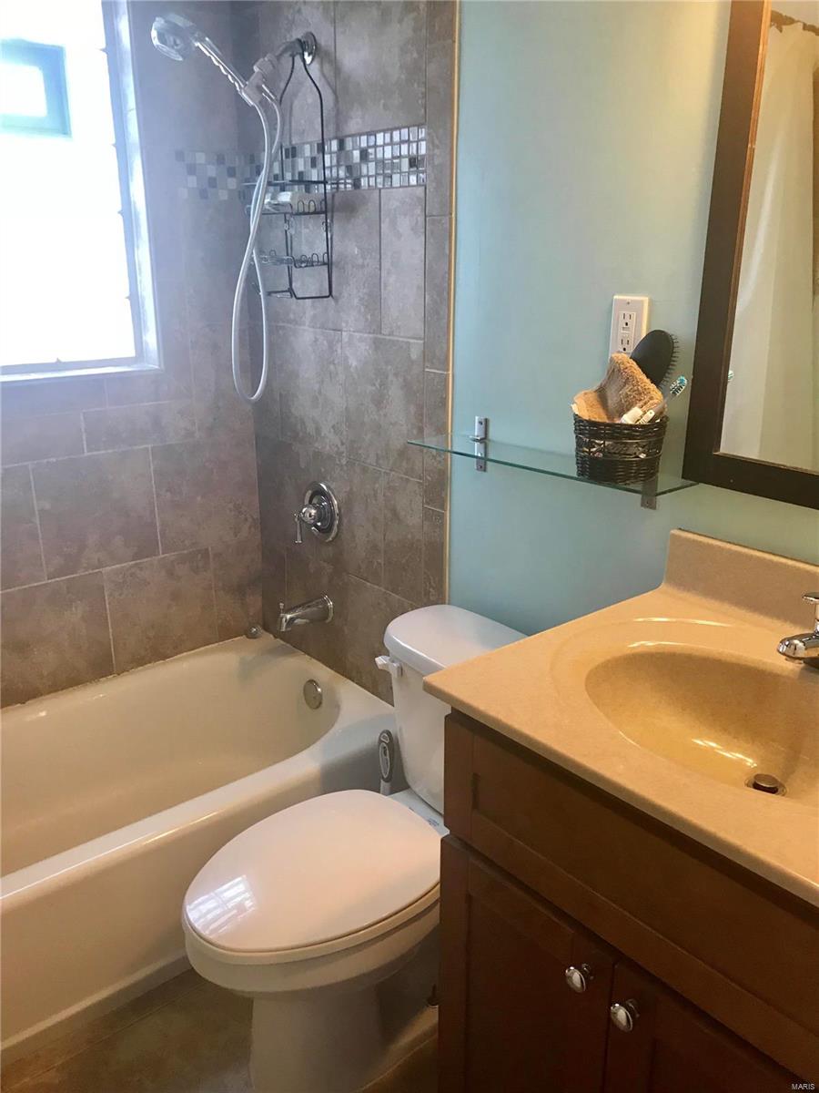 Waddells Add/South St Louis - Residential Lease