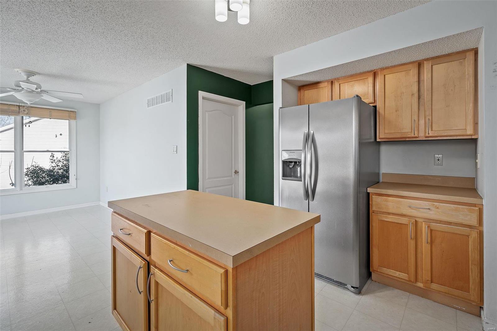 St Peters, Missouri 63376, United States, 3 Bedrooms Bedrooms, ,3 BathroomsBathrooms,Residential,Active,80119