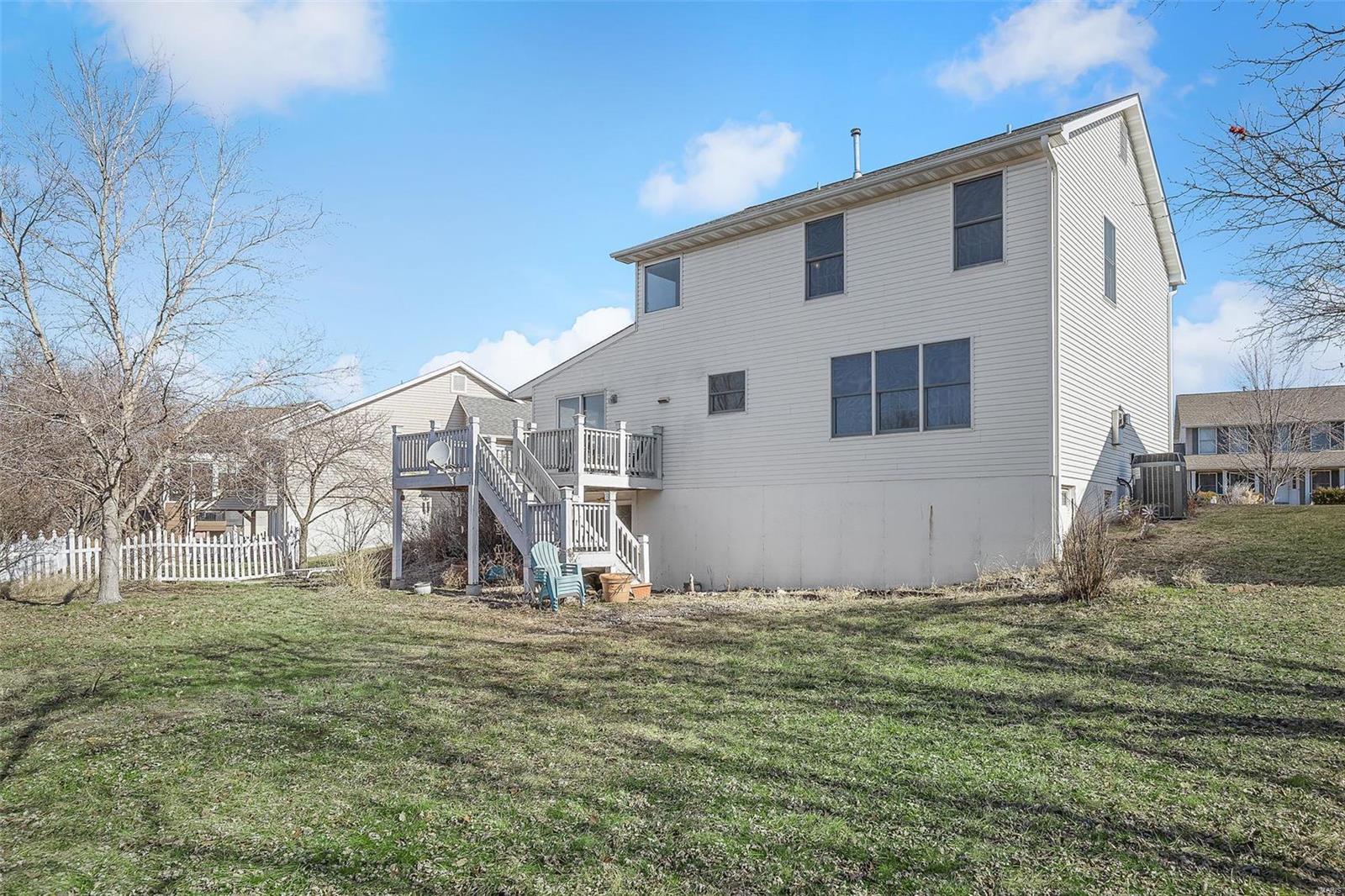 St Peters, Missouri 63376, United States, 3 Bedrooms Bedrooms, ,3 BathroomsBathrooms,Residential,Active,80119