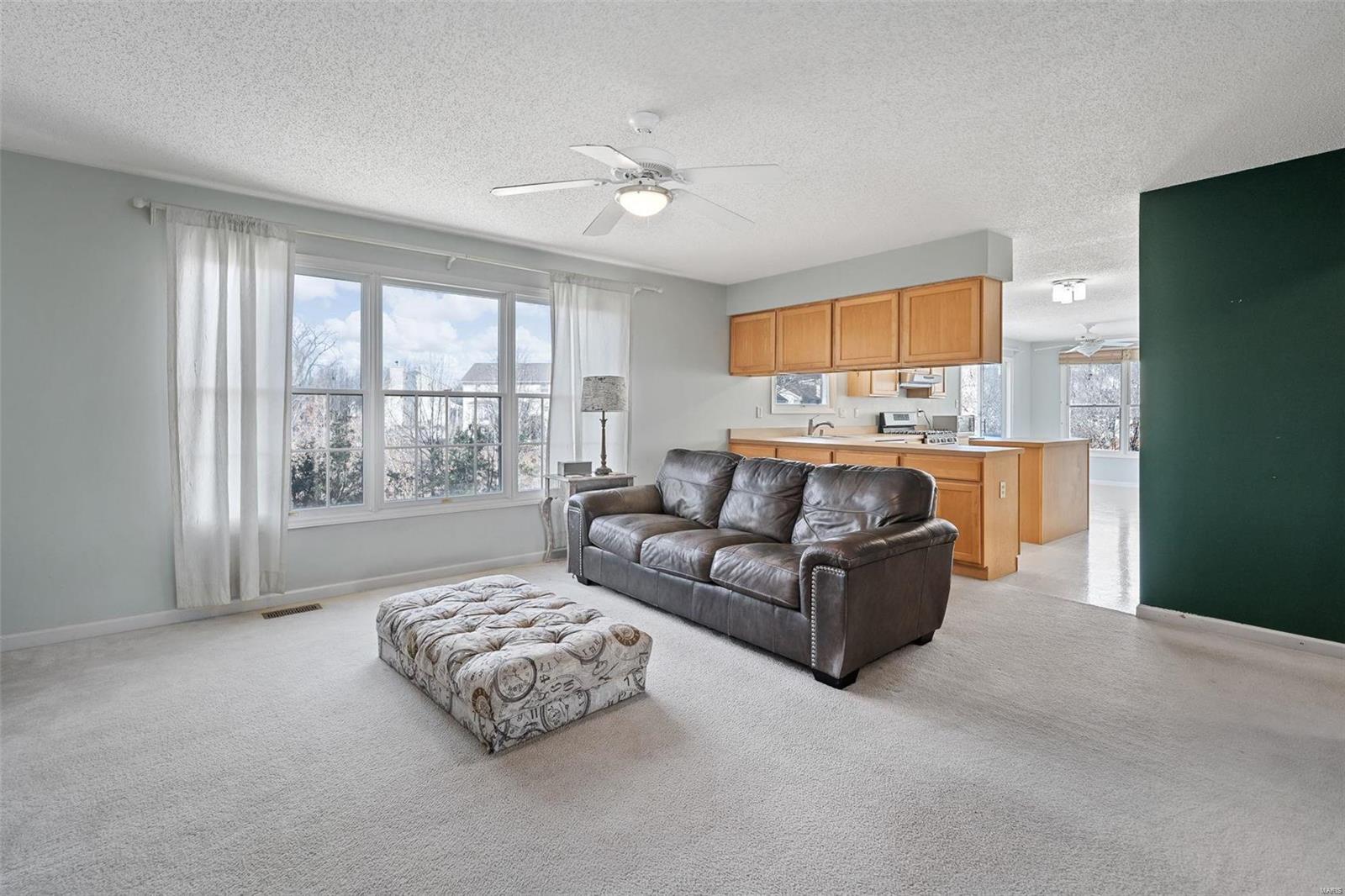 St Peters, Missouri 63376, United States, 3 Bedrooms Bedrooms, ,3 BathroomsBathrooms,Residential,Active,80119