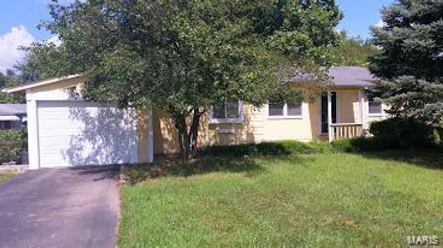 ATTENTION INVESTORS * Opportunity to add this centrally located St. Peters Home to your Rental Portfolio. 
Currently leased with good Tenants since 2020 and through 5/31/2024 * 3 BR, 1 bath RANCH with OPEN FLOOR PLAN in Convenient Location with easy access to Highways 70/370/364 & 94.  Lots of shopping and dining choices are just minutes away. A few blocks from Spencer Creek Park. Kitchen has Black Appliances - DW, MW, Stove, Refrigerator. Enjoy abundant cabinet & counter space & Separate Dining Area. French Doors open to Patio. Small, easily maintained level yard has mature trees and wood privacy fence.  Main level flooring is laminate in LR & 3 Bedrooms. Tile flooring in bathroom & Kitchen.  Unfinished basement with laundry hookups. 1 car garage. All Electric, No Gas.  Ft. Zumwalt Schools- Buyer to verify boundaries.  Discounted membership at St. Peters RecPlex.  Occupied. Tenant's Rights. Must have confirmed appt. No sign in yard. Contact your Buyers Agent for a showing appointment