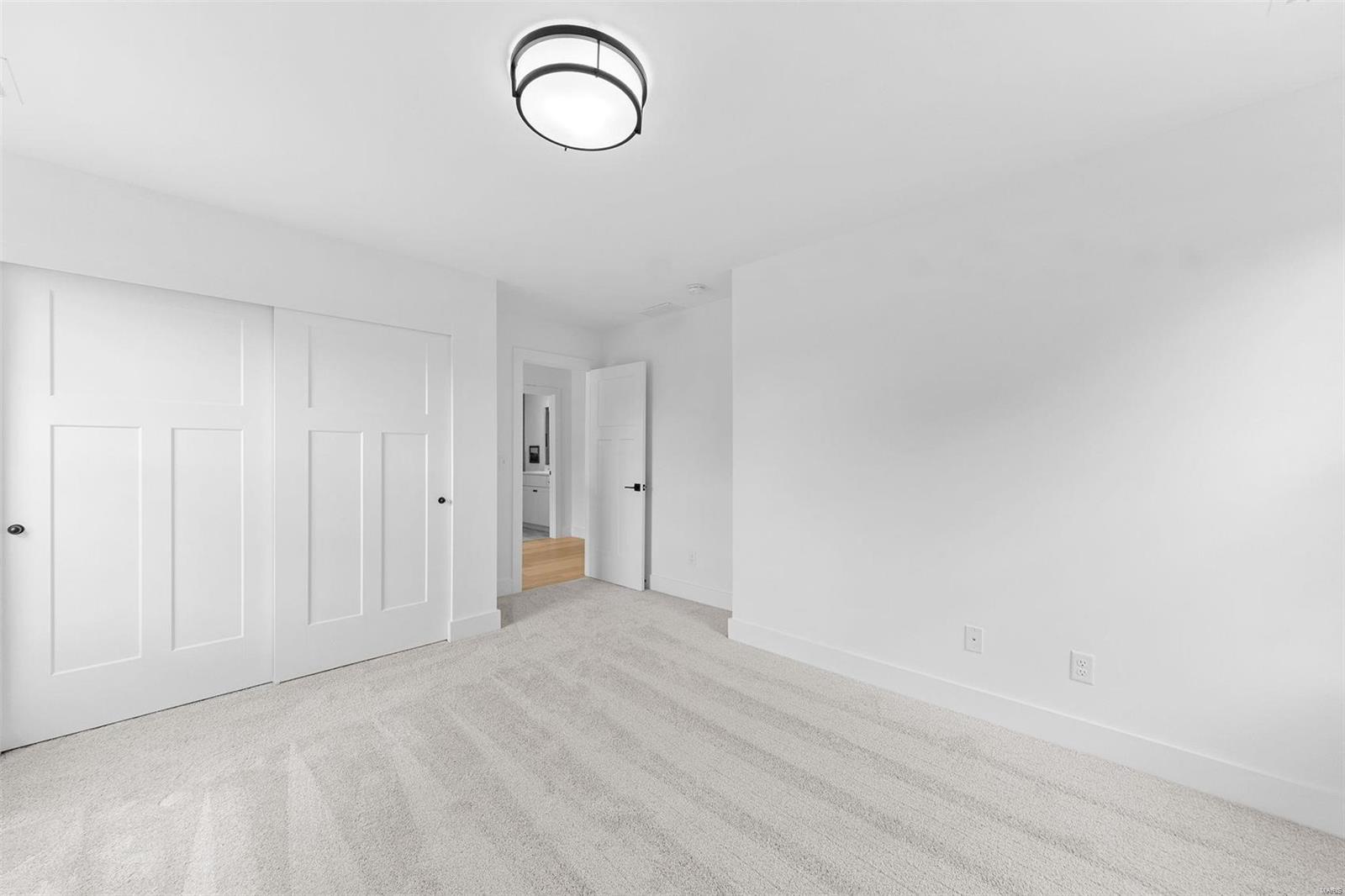 Warren Place - Residential