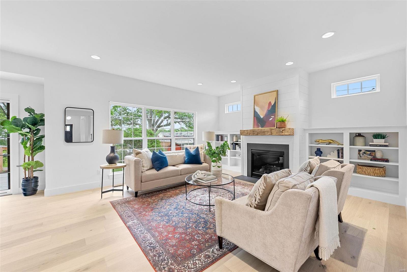 Warren Place - Residential