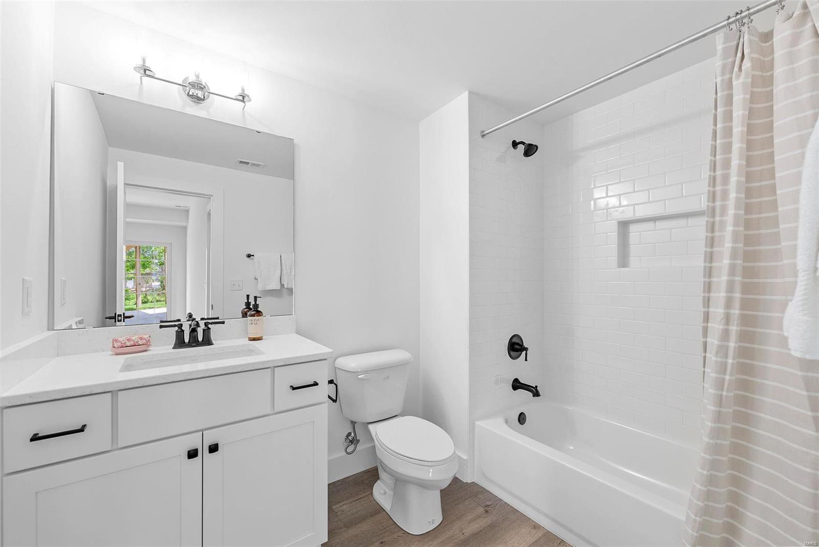 Warren Place - Residential