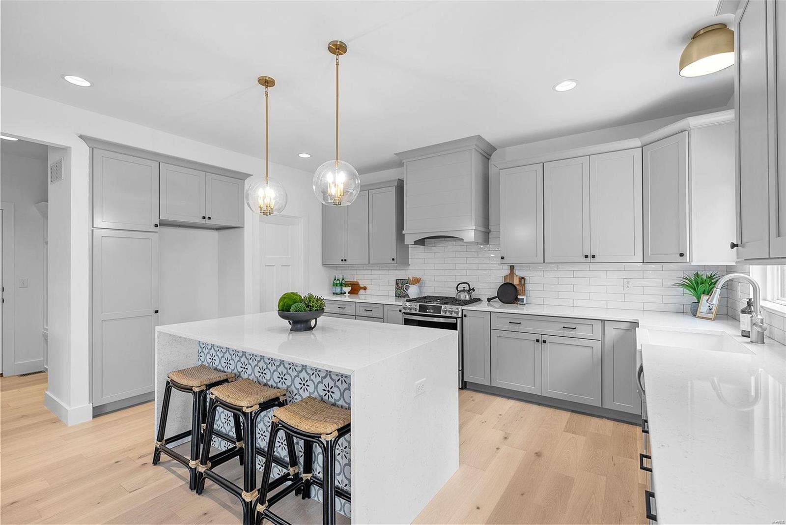 Warren Place - Residential