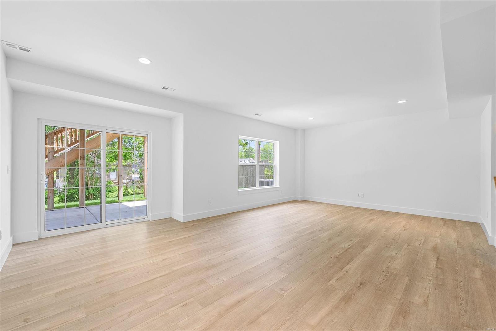 Warren Place - Residential