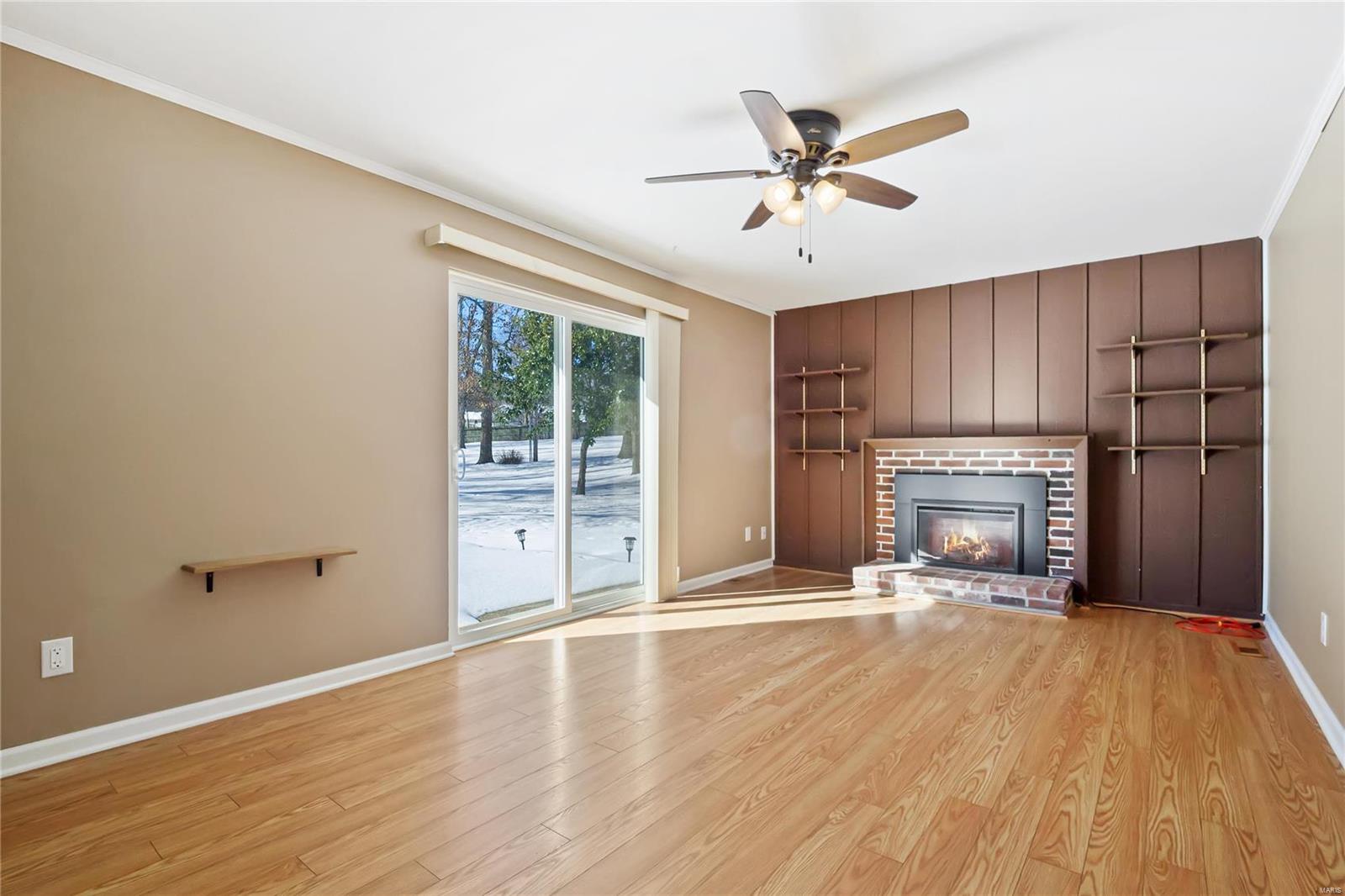 Ballwin, Missouri 63011, United States, 3 Bedrooms Bedrooms, ,2 BathroomsBathrooms,Residential,Pending,25757