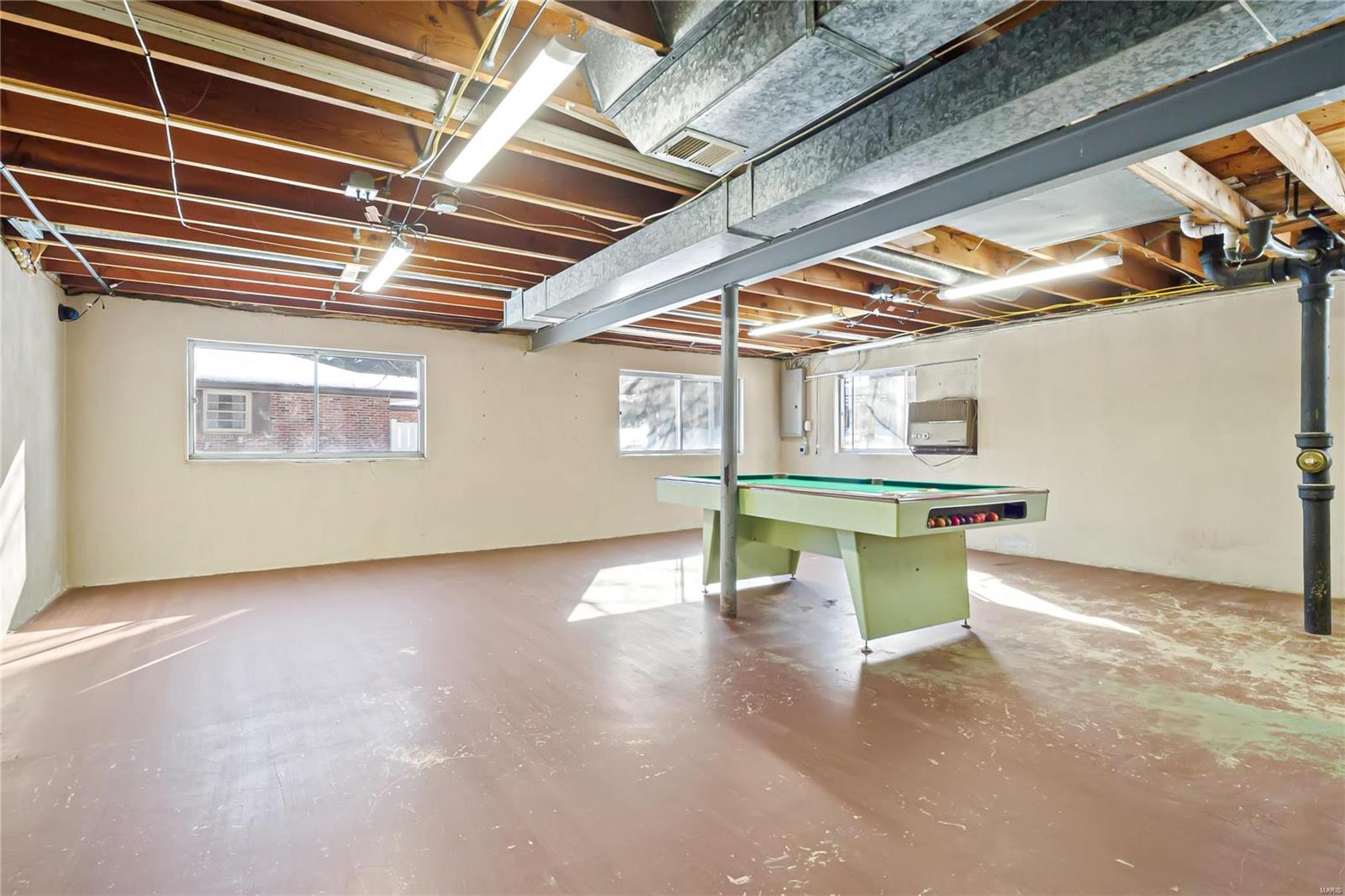 Ballwin, Missouri 63011, United States, 3 Bedrooms Bedrooms, ,2 BathroomsBathrooms,Residential,Pending,25757