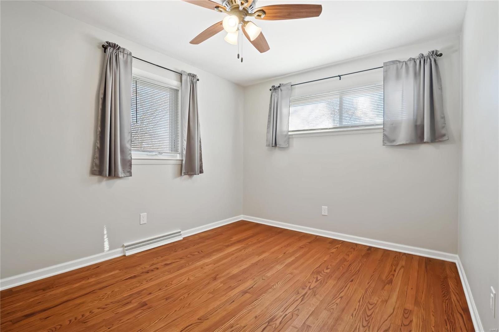 Ballwin, Missouri 63011, United States, 3 Bedrooms Bedrooms, ,2 BathroomsBathrooms,Residential,Pending,25757