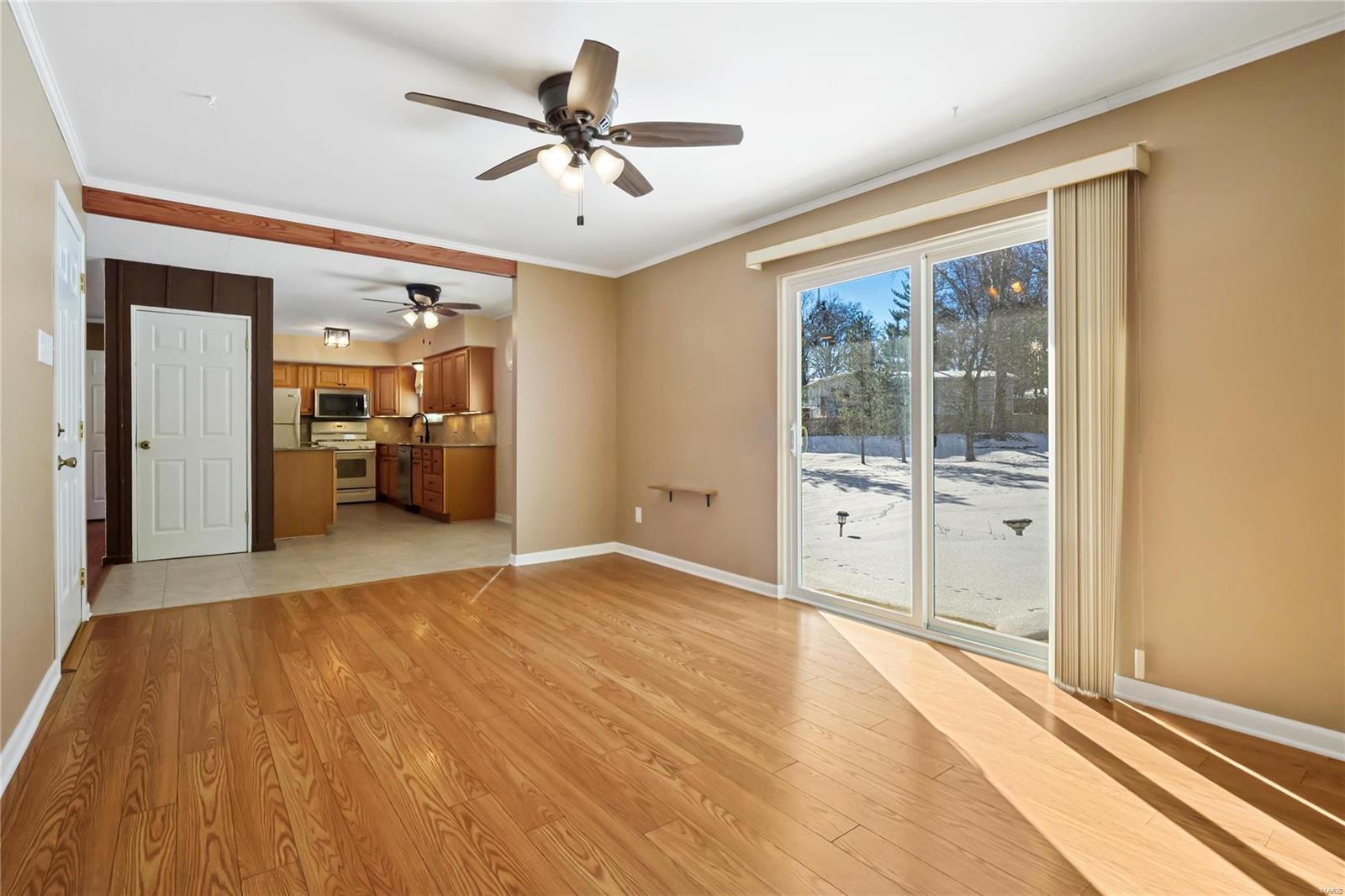 Ballwin, Missouri 63011, United States, 3 Bedrooms Bedrooms, ,2 BathroomsBathrooms,Residential,Pending,25757