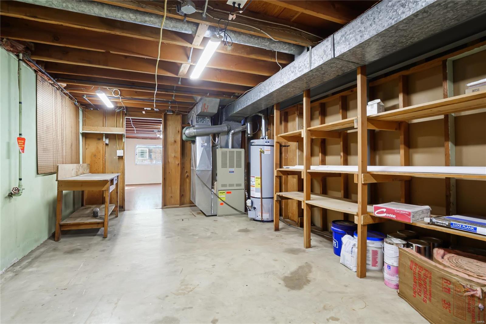 Ballwin, Missouri 63011, United States, 3 Bedrooms Bedrooms, ,2 BathroomsBathrooms,Residential,Pending,25757