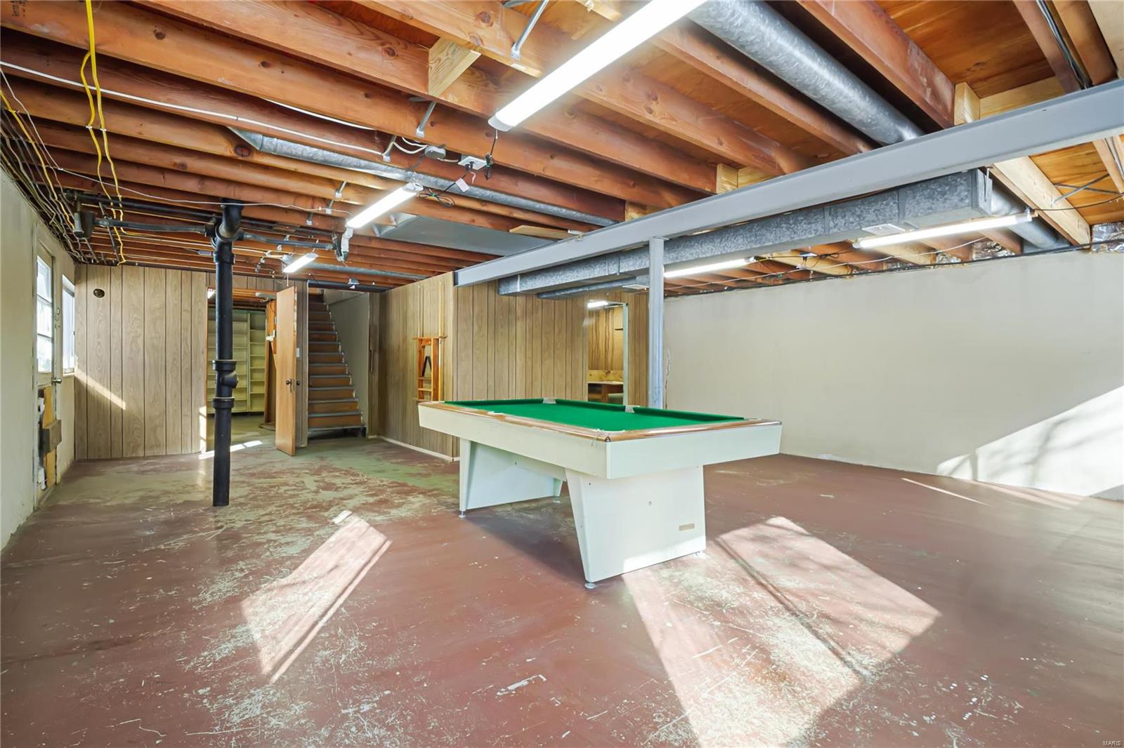 Ballwin, Missouri 63011, United States, 3 Bedrooms Bedrooms, ,2 BathroomsBathrooms,Residential,Pending,25757