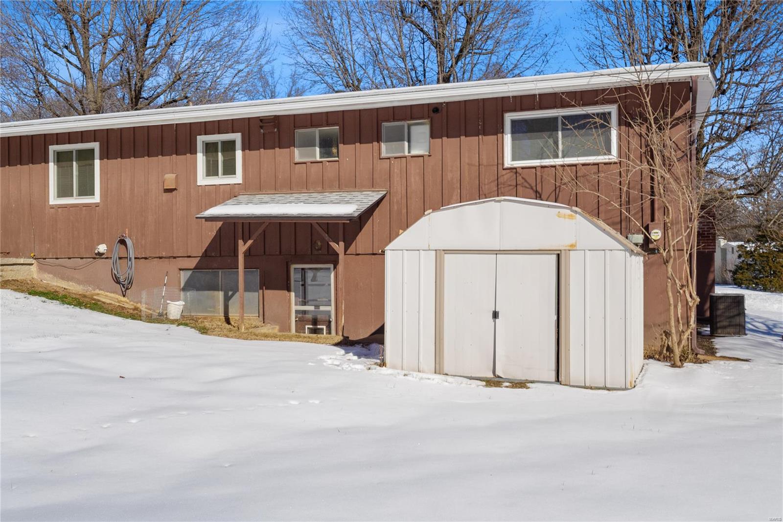 Ballwin, Missouri 63011, United States, 3 Bedrooms Bedrooms, ,2 BathroomsBathrooms,Residential,Pending,25757