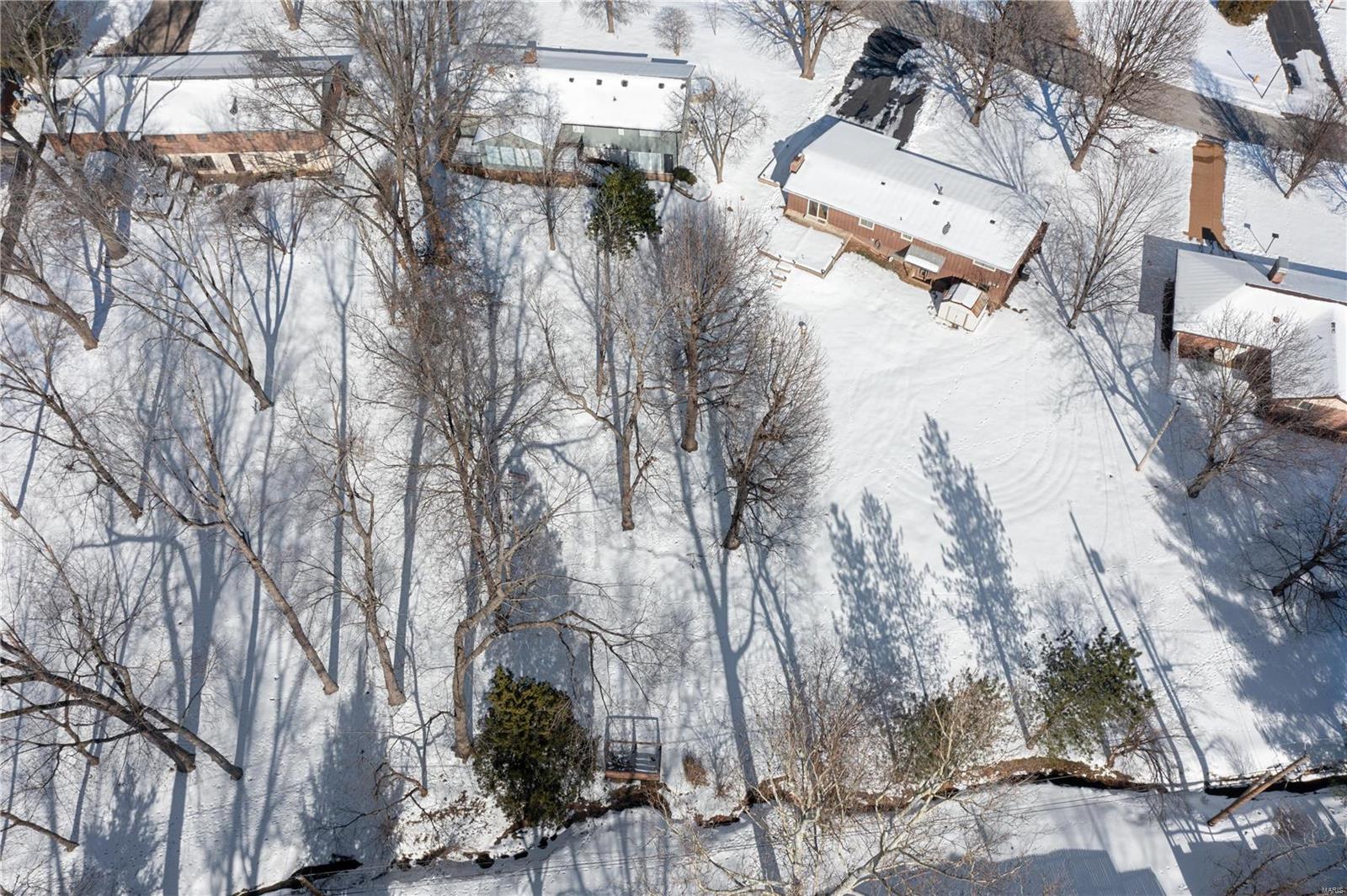 Ballwin, Missouri 63011, United States, 3 Bedrooms Bedrooms, ,2 BathroomsBathrooms,Residential,Pending,25757