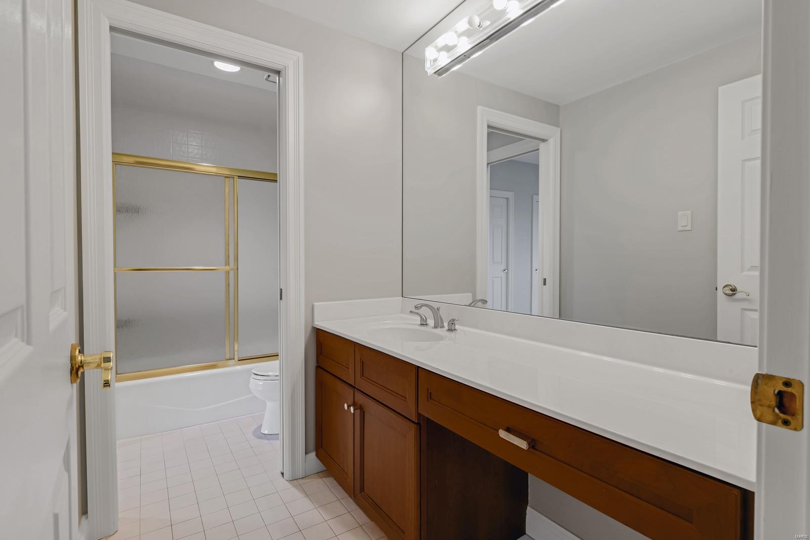 Carlyle - Residential