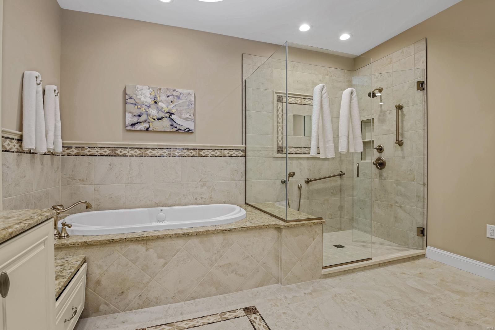 Carlyle - Residential