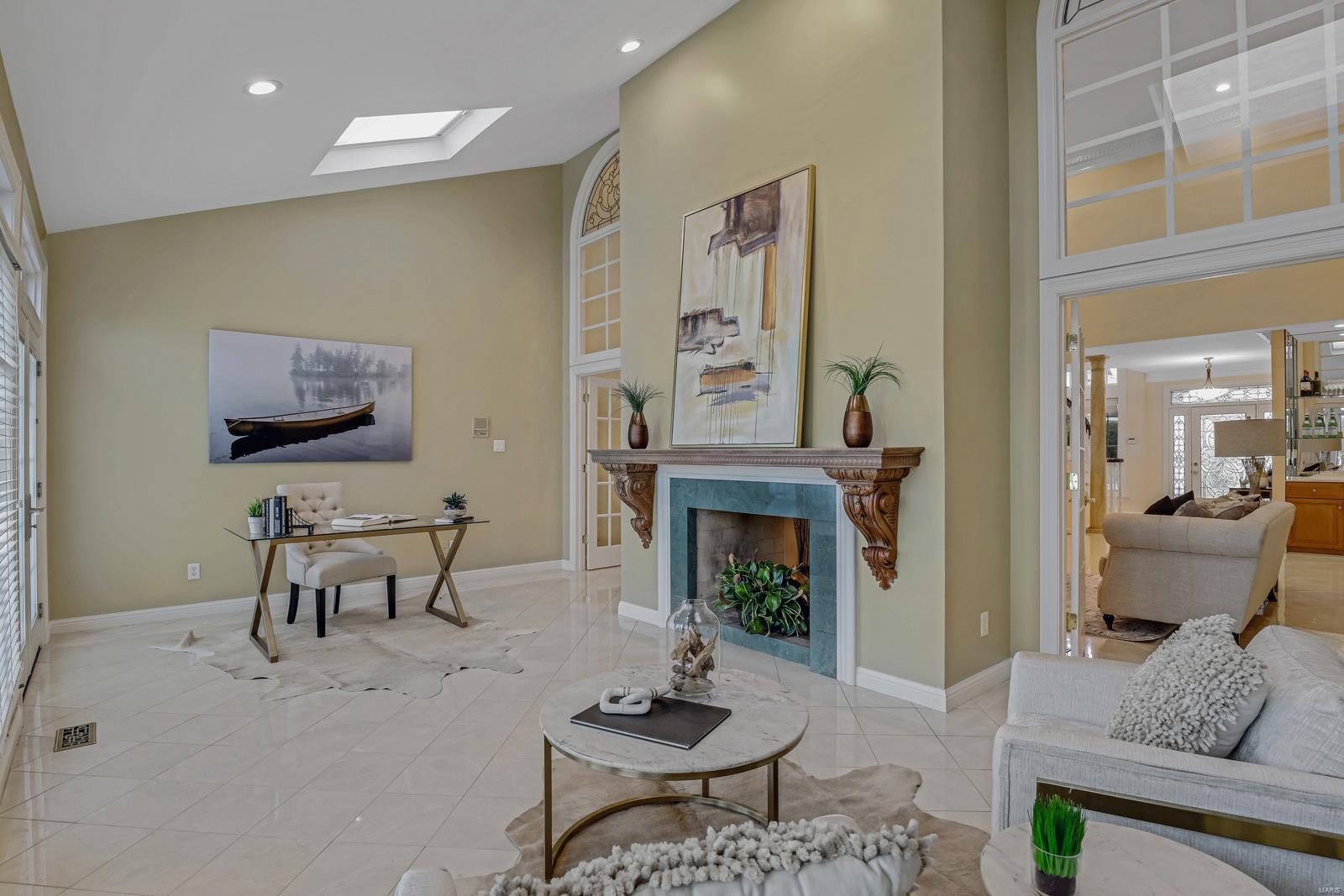 Carlyle - Residential