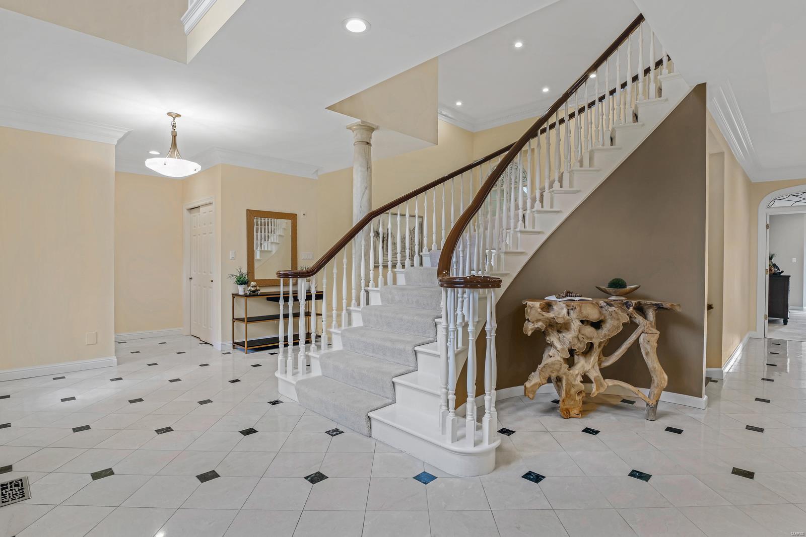 Carlyle - Residential