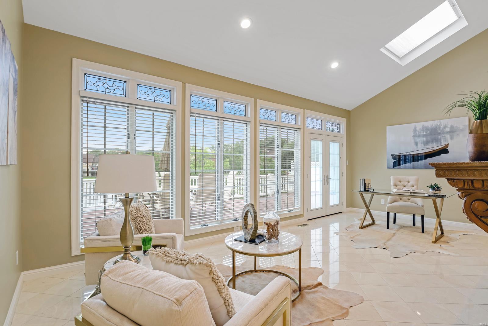 Carlyle - Residential