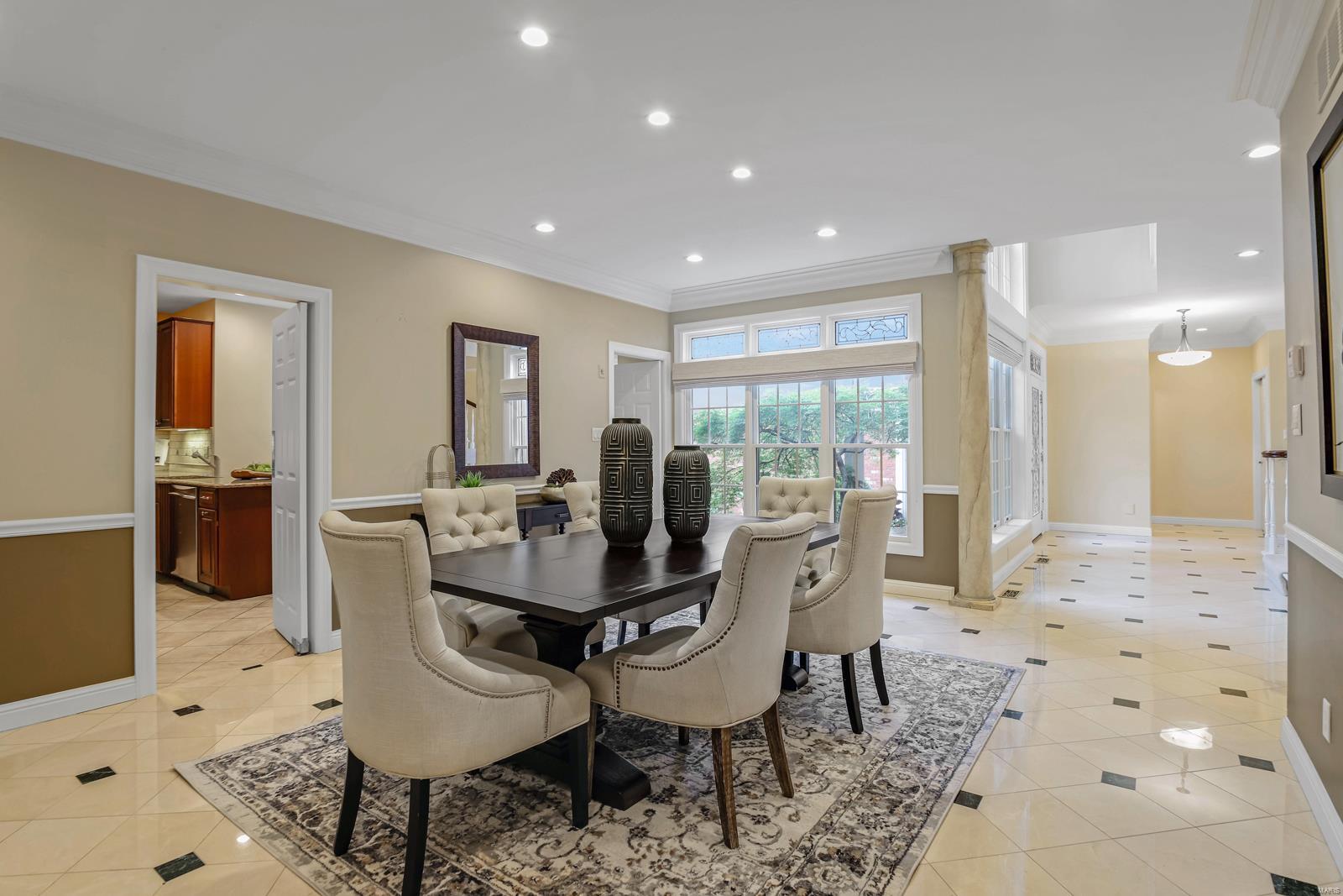 Carlyle - Residential