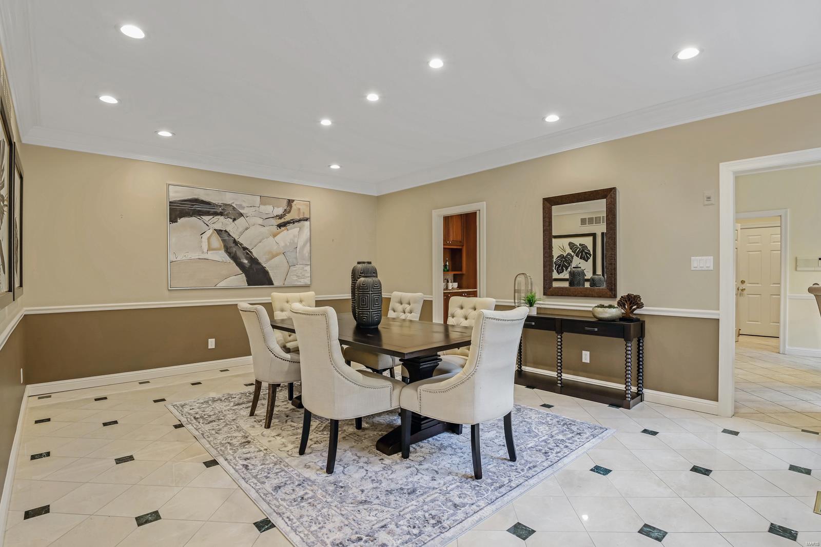 Carlyle - Residential