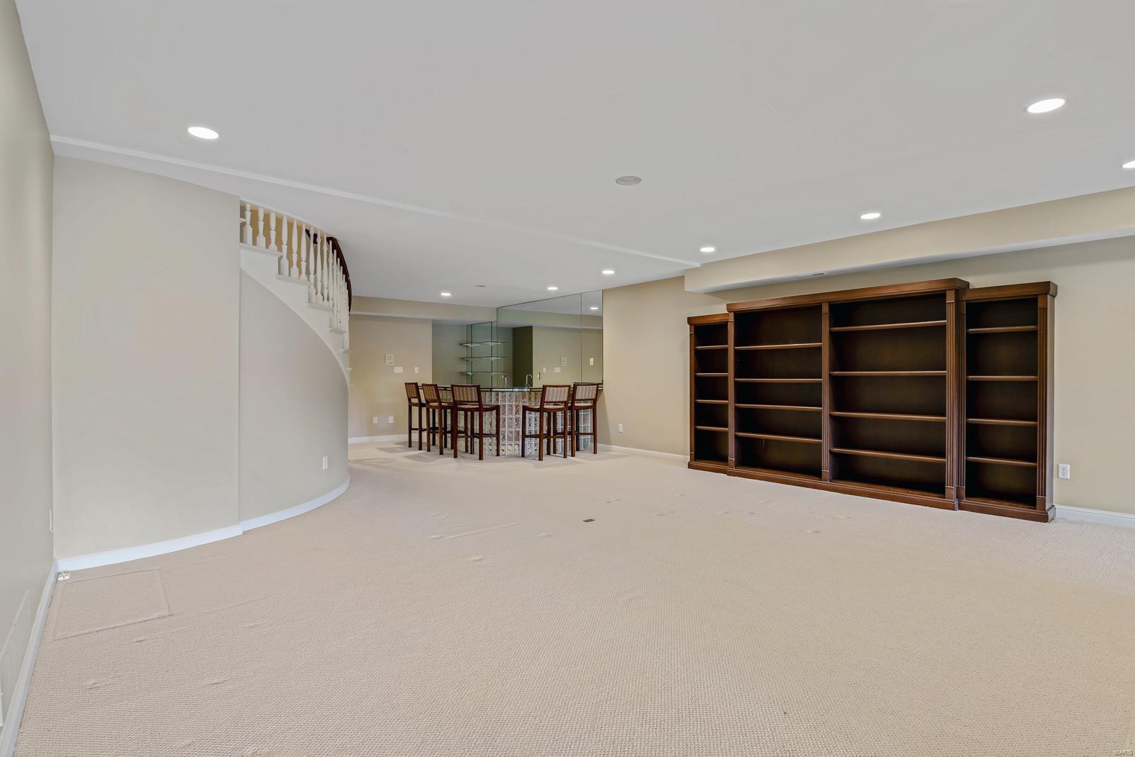 Carlyle - Residential