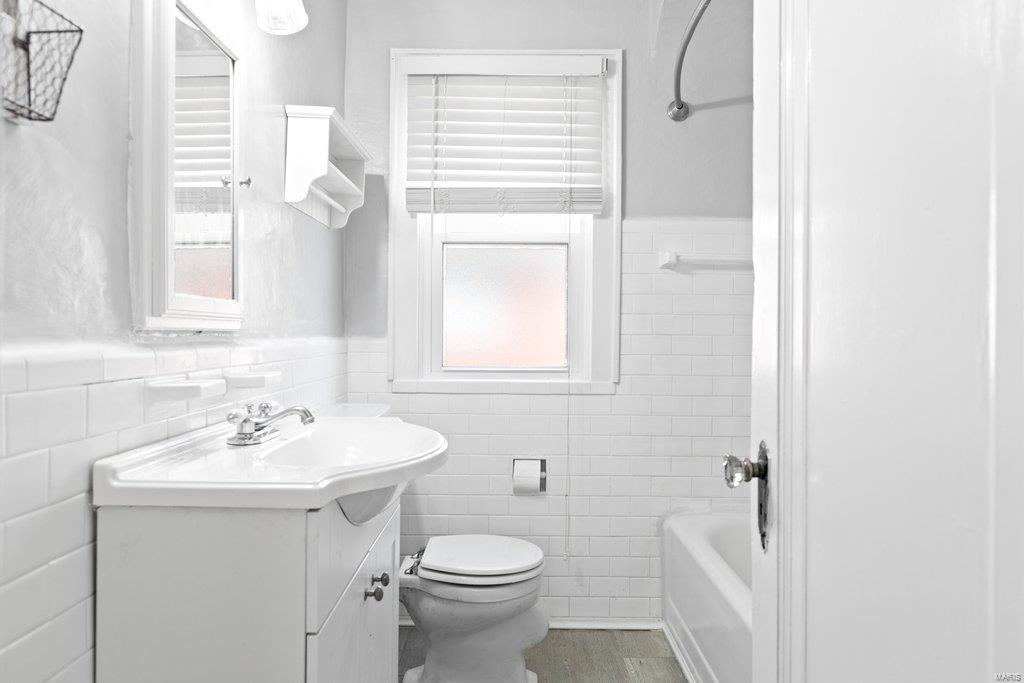 Baldwin Place Amd - Residential