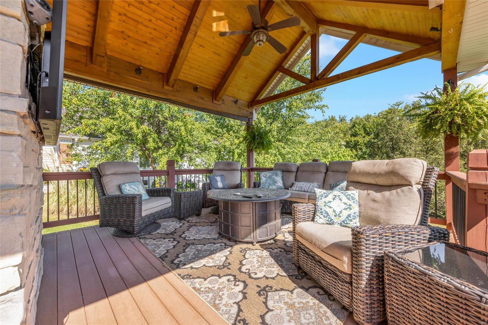 Hawk Ridge On The Green #2 - Residential