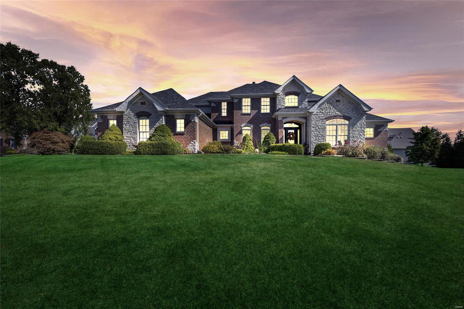 Hawk Ridge On The Green #2 - Residential