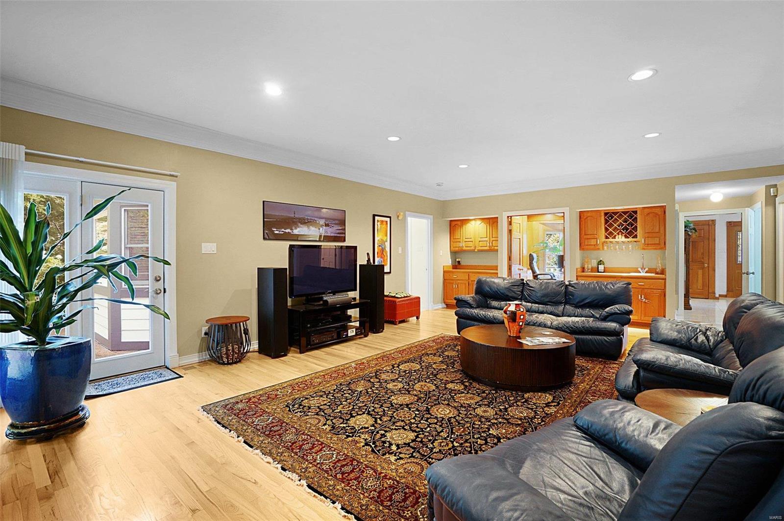 Mckenna Pacland Lake - Residential