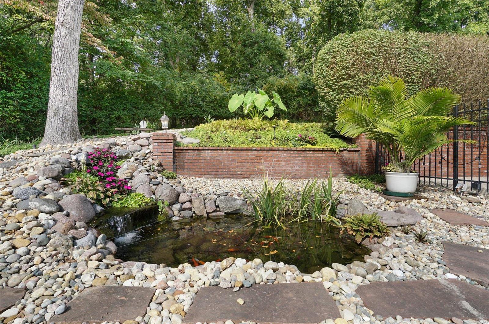 Mckenna Pacland Lake - Residential