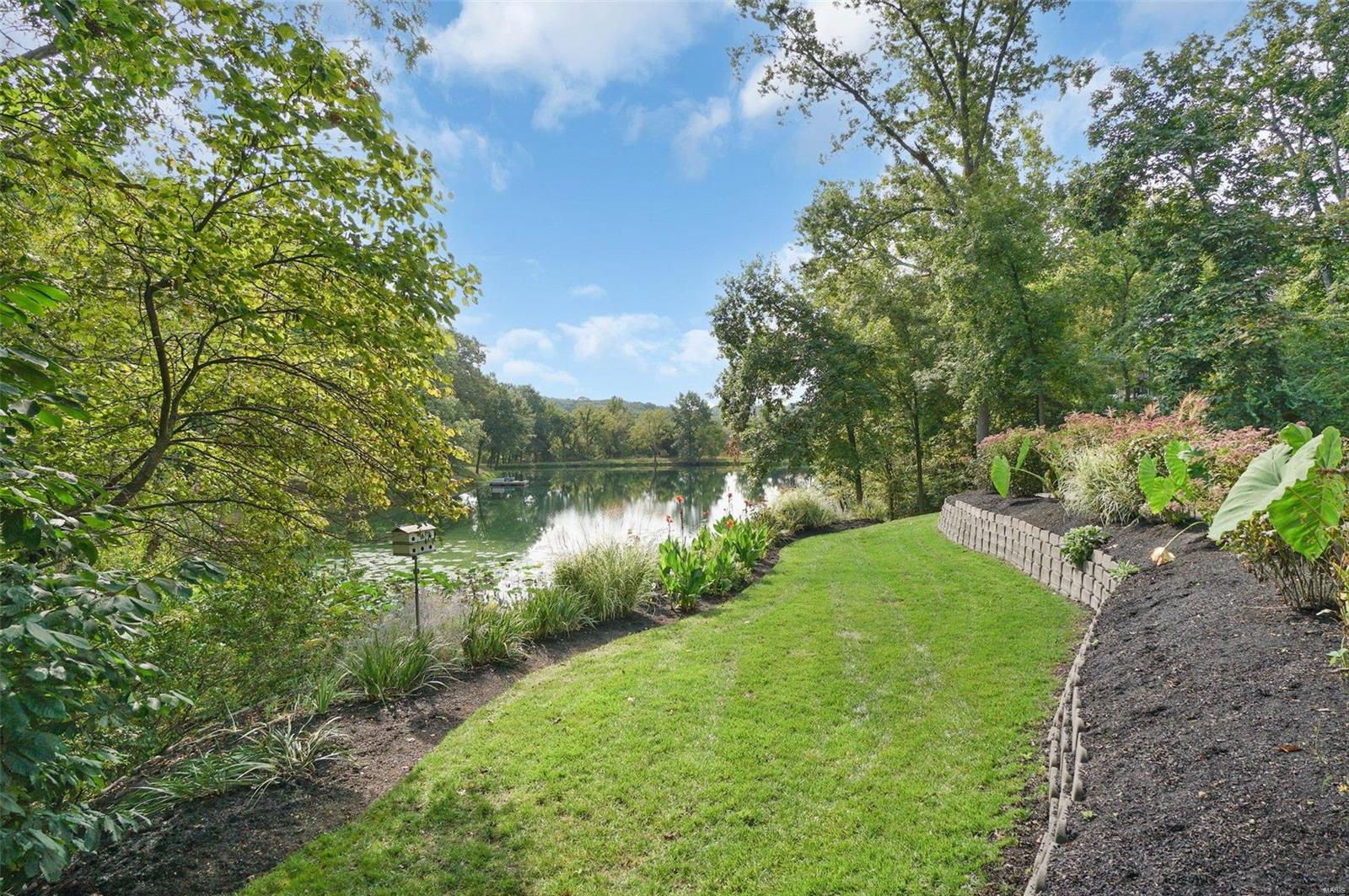 Mckenna Pacland Lake - Residential