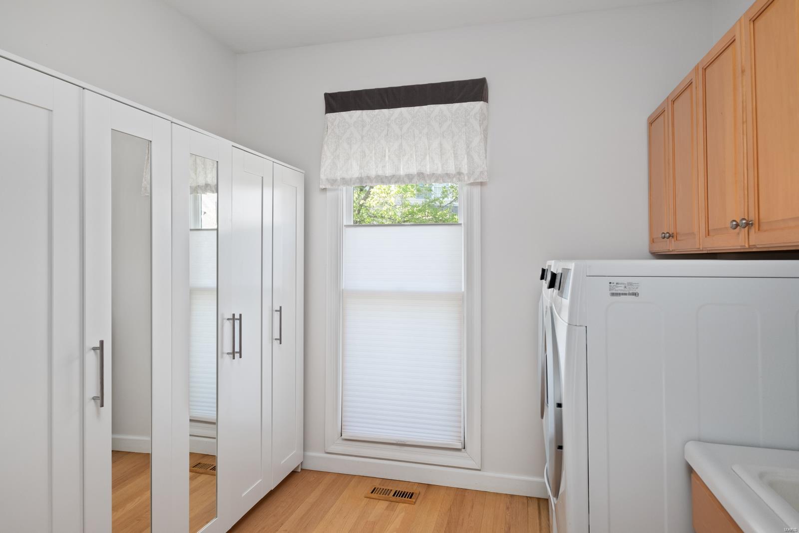 Pine Creek - Residential