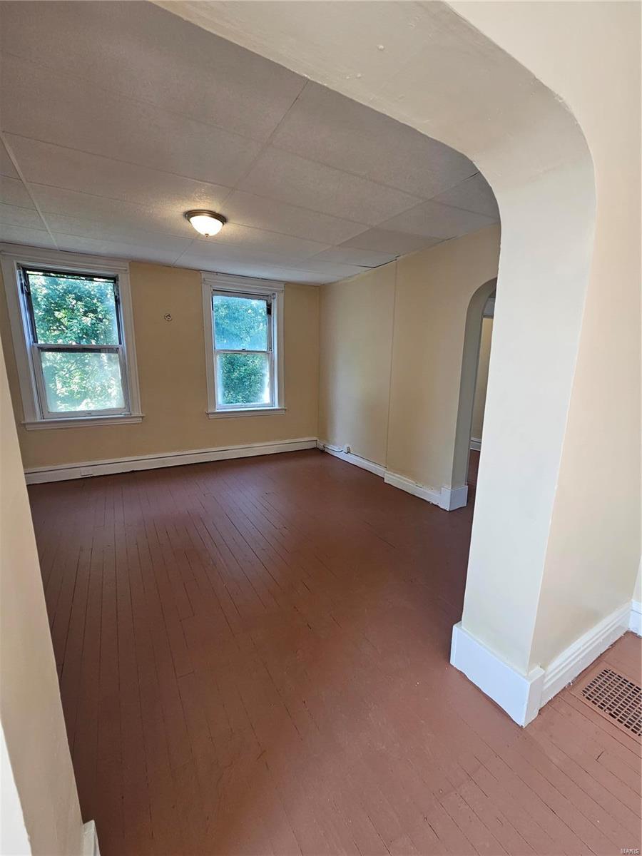 St Louis Commons Add - Residential Income