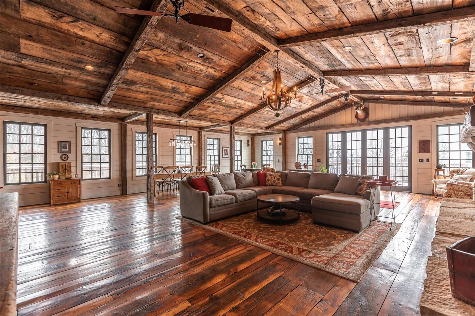 Cedar and 3rd Condos - Residential