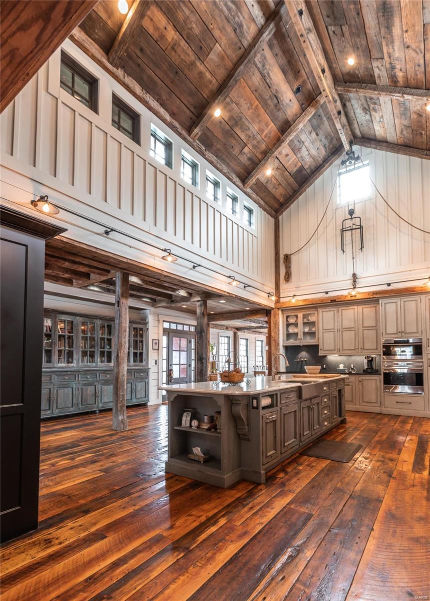 Cedar and 3rd Condos - Residential