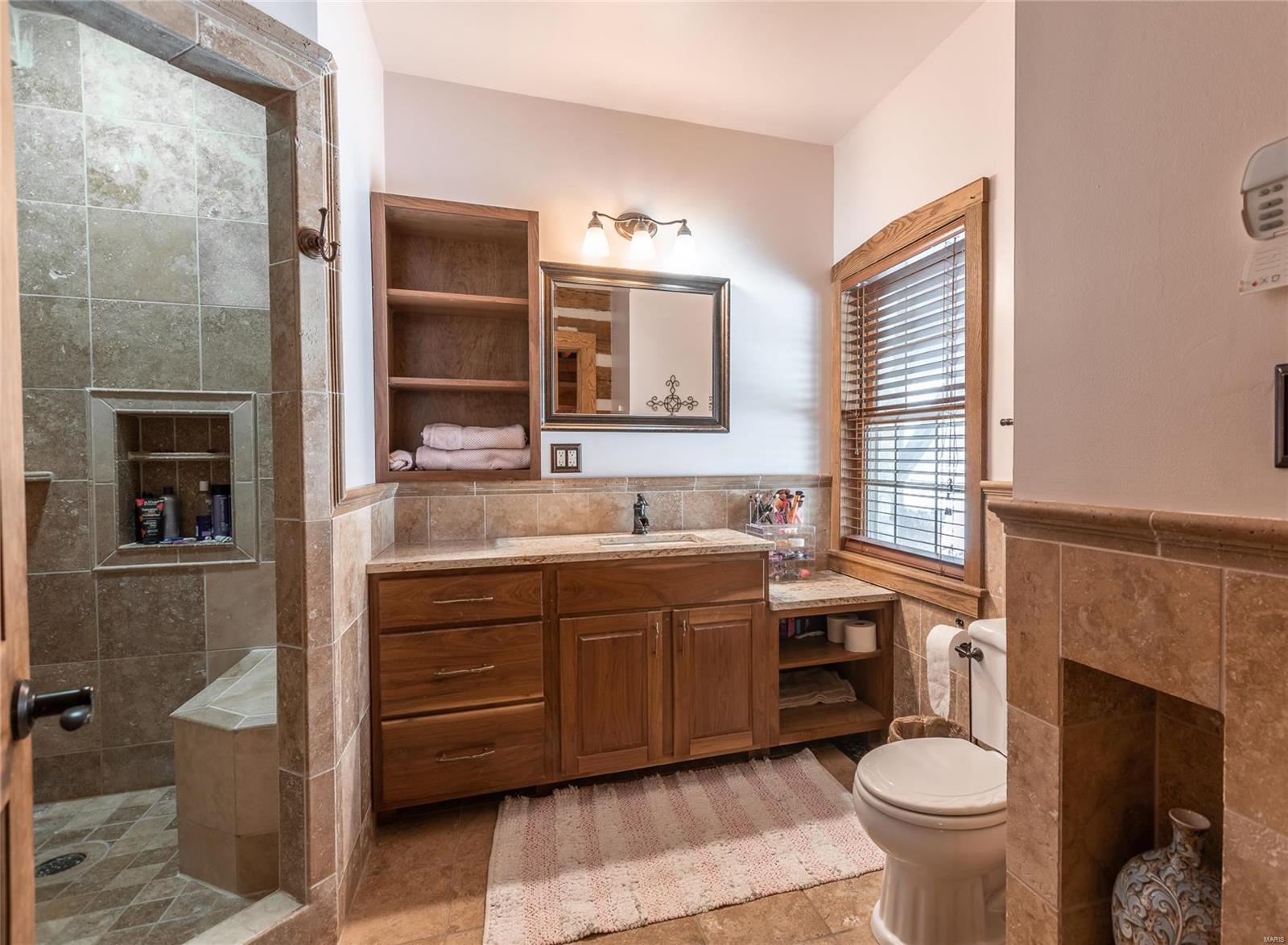 Cedar and 3rd Condos - Residential