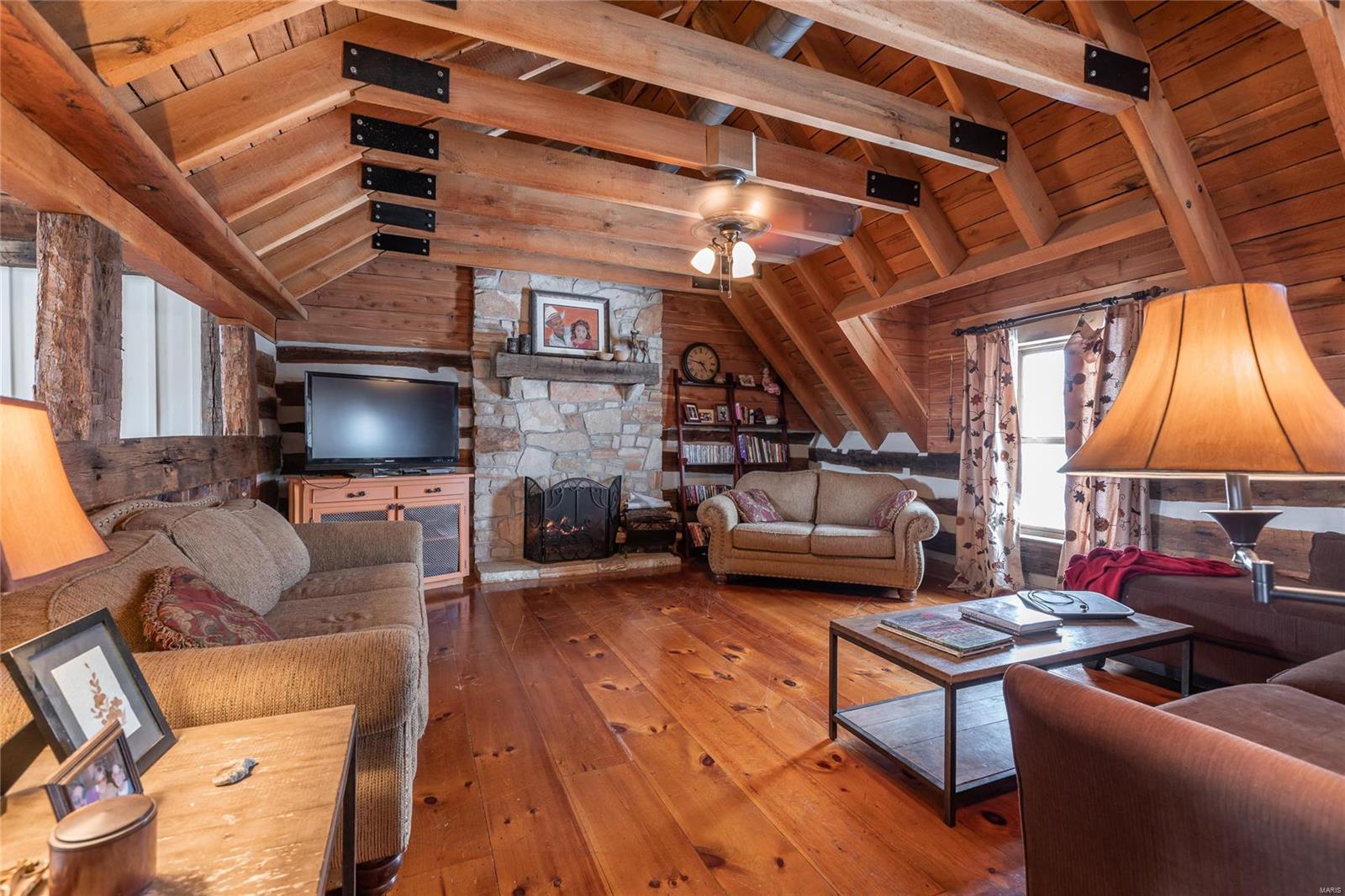 Cedar and 3rd Condos - Residential