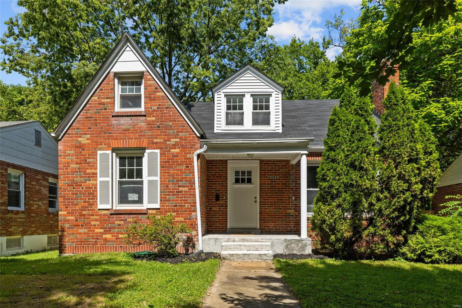 View St Louis, MO 63130 house