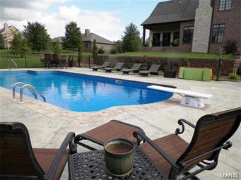 Colonial Park - Residential